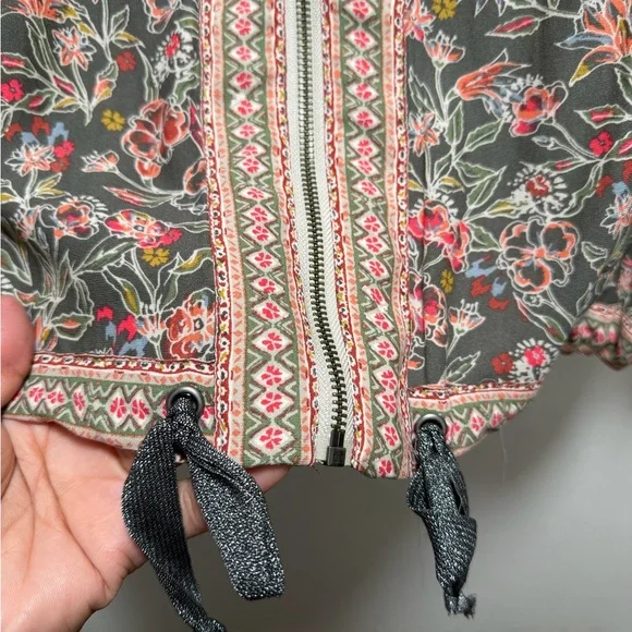 Free People Winlflowers Printed Cinched Kimono Zip Up Jacket Art XS/S Oversized - Picture 4 of 8